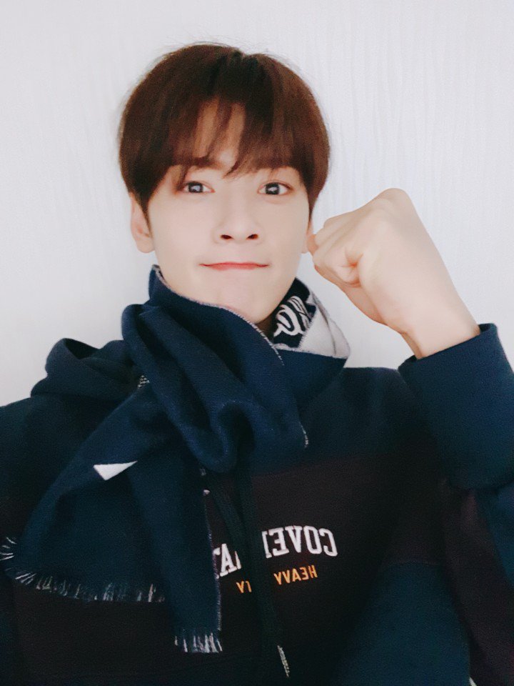 offclASTRO tweet picture