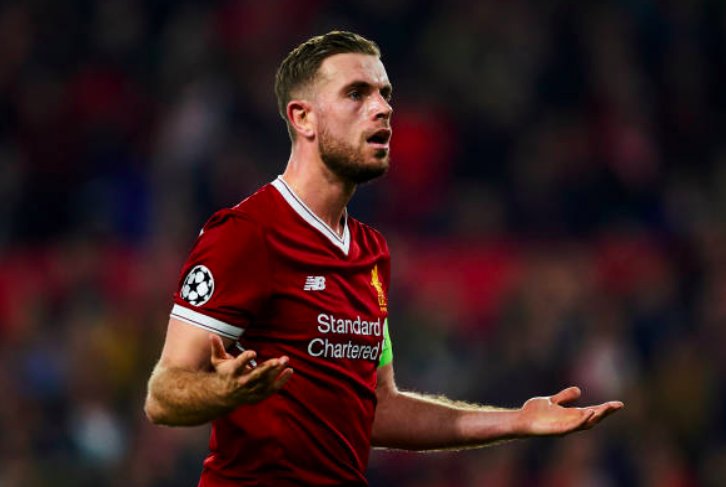 Jordan Henderson vs. Sevilla: 

🎯 Passing Accuracy: 55%
⚽️ Take-Ons: 0
🏃 Tackles Won: 0
👥 Aerial Duels Won: 0
💥 Fouls: 5
📒 Bookings: 1

Liverpool Captain 😳