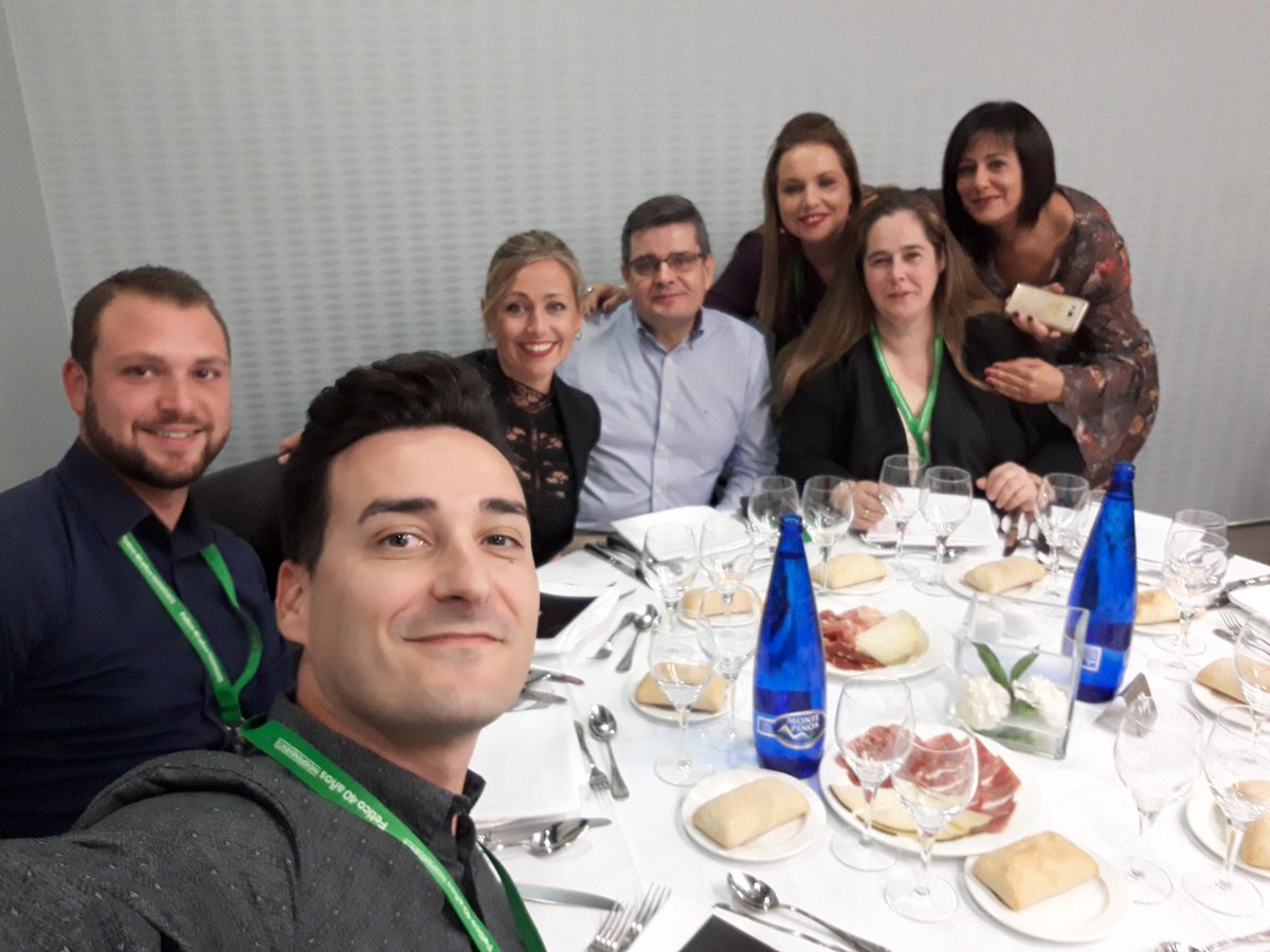 FeticoMonica's tweet photo. #CongresoFetico https://t.co/Awlw1rYwY3