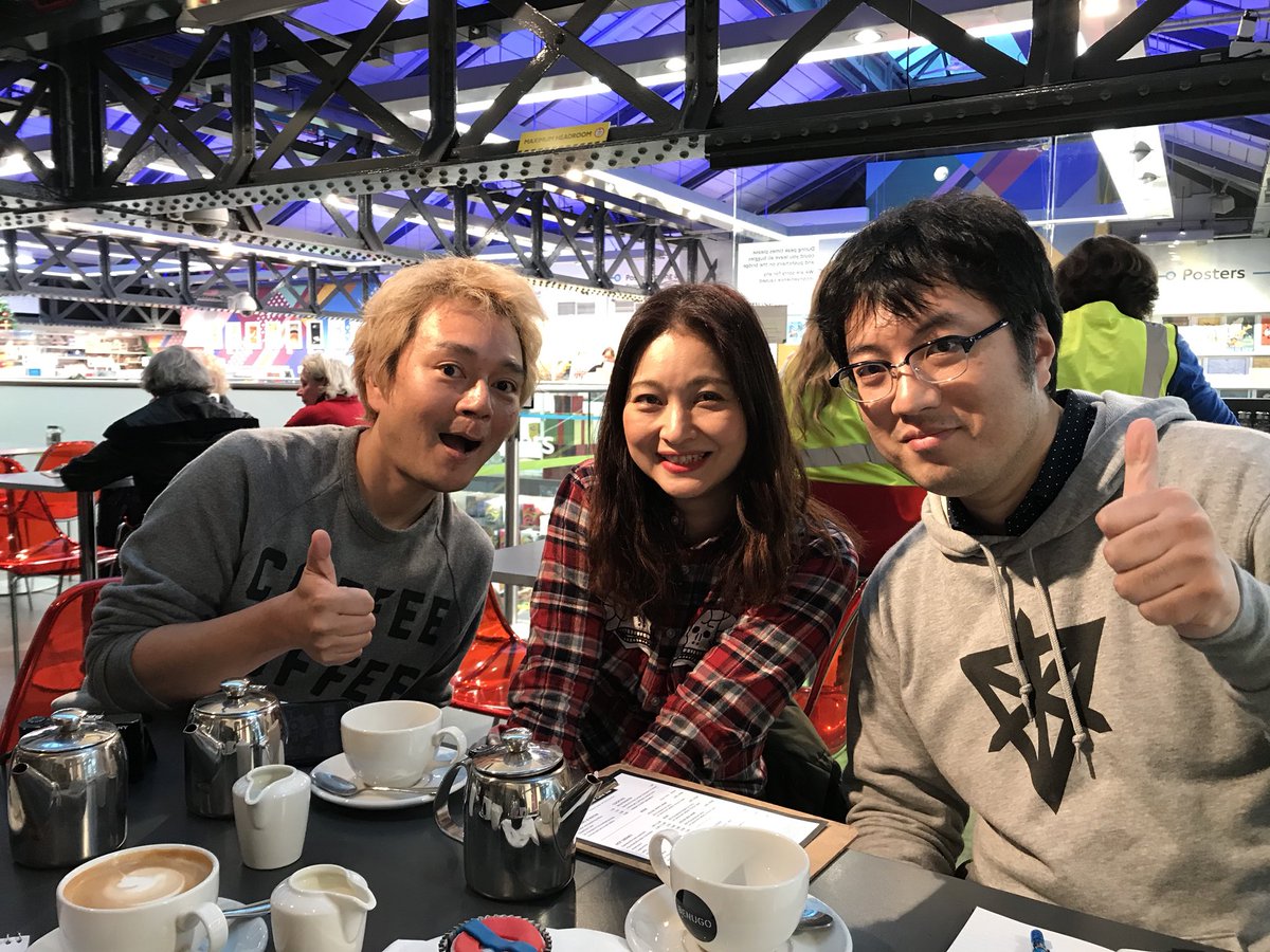 markovenden's tweet image. Great to meet @tokyo26 &amp;amp; friends, talking #transitmaps and visiting @ltmuseum あなたの贈り物と地図作成のためのあなたの熱意に感謝します。