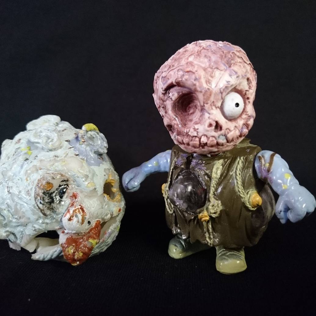 Knock-Off Collector tweet media