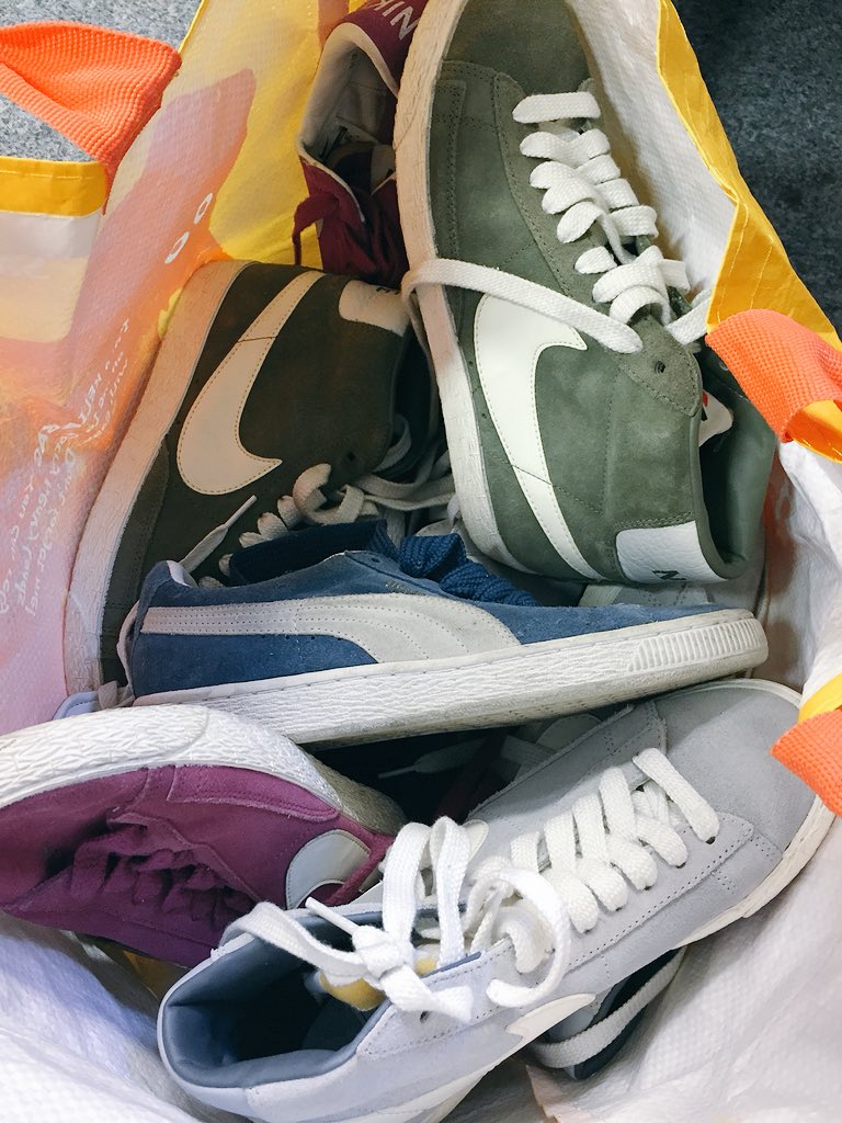 YPMCharity's tweet photo. @HaddonDene @ReayPrimary @GrantonPrimary @GrantonPta @MumsnetLambeth @newbeaconbooks @Puff_Knight @NicciCheeks @NONIZONDI FIRST DONATIONS ARE IN! 
#101CommunityChallenge from South London to South Africa #charity #books #footwear #orphans #primaryschool #lambeth https://t.co/dc0TcEhOKD