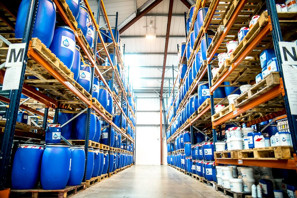 DuraIDSolutions's tweet photo. We're fully booked for our Neuralabel Open Day on the 19th of January - but don't worry, we're running another on the 24th of January due to popular demand! Register your interest now! #chemicallabelling #clp #ghslabels #bs5609 https://t.co/bu5mPVsfpP https://t.co/KfFXVkSn0z