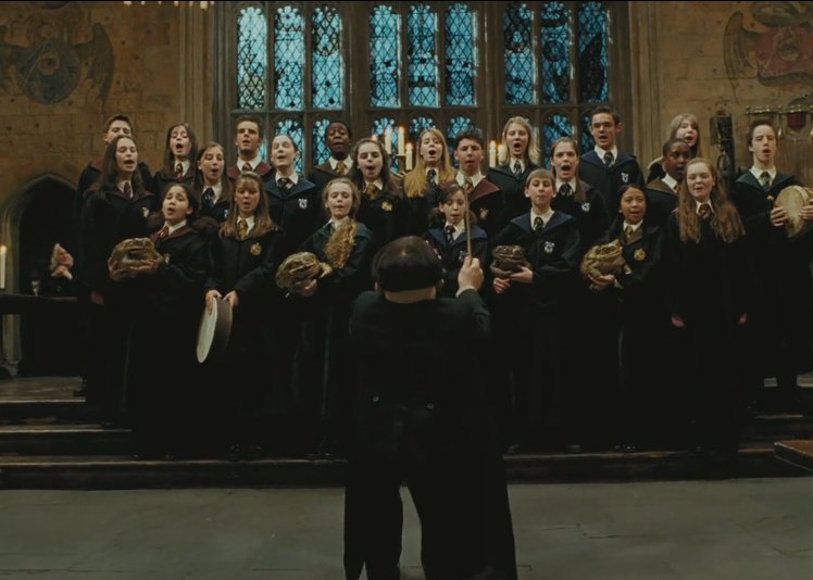 ¡El Coro de Hogwarts os desea un feliz #DíadelaMúsica!