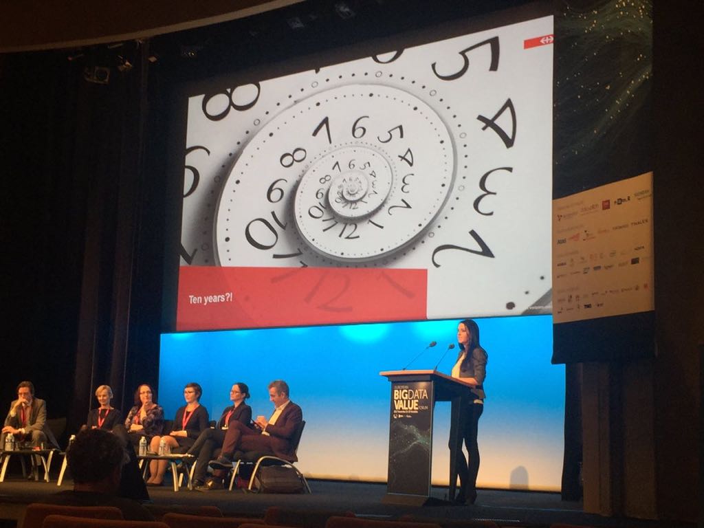 rahelrebecca's tweet photo. Thanks for the invitation #EBDVF17 !#opendata #openTdata #paris #versailles #palaisdecongrès @openTdataCH #sbbcffffs https://t.co/V96mSSSLsq