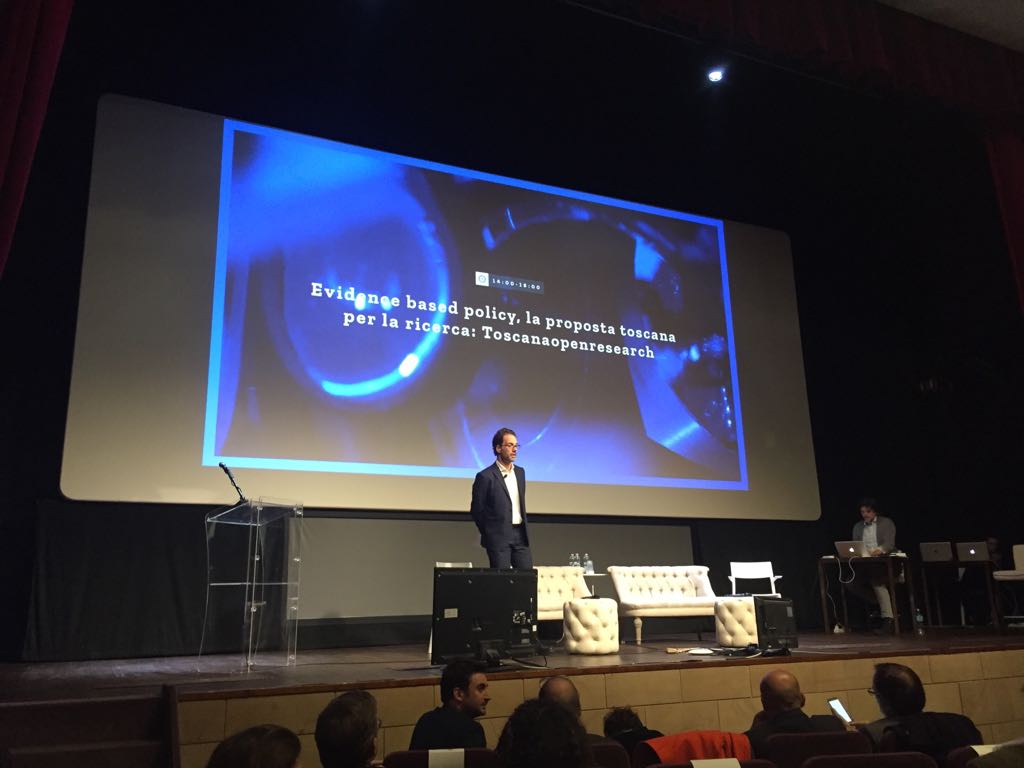 sirisAcademic's tweet photo. Toscanaopenresearch.it va in scena! La #RegioneToscana presenta il nuovo portale sulla #ricerca e l’#innovazione in Toscana
#ricercatoscana #evidencebasedpolicy https://t.co/QV5DJqP6UX