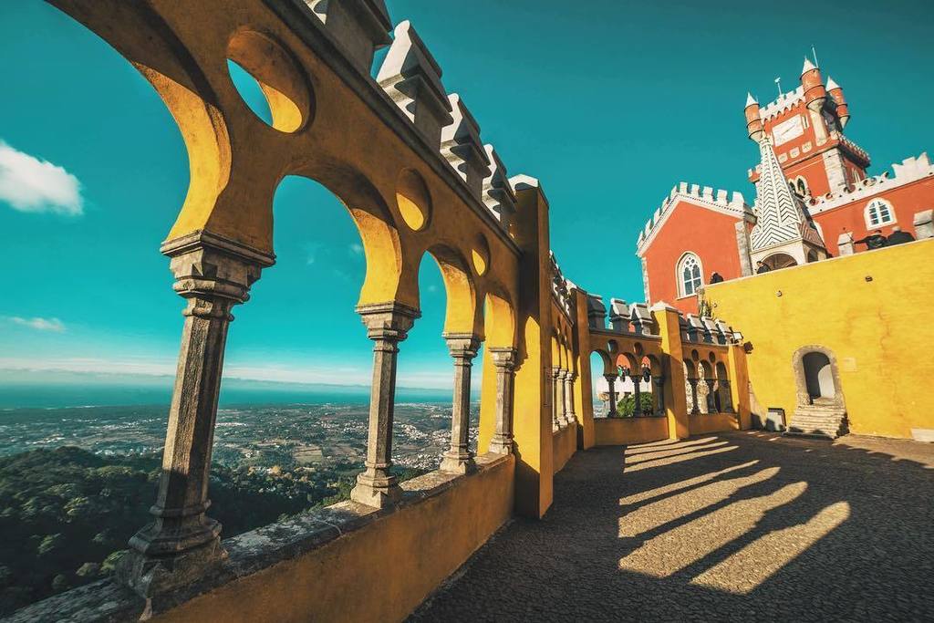 alejocalder0n's tweet photo. Palacio de Pena. Sintra, Portugal.
.
.
.
.
.
.
.
.
.
.
.
.
. .
.
.
.
.
.
.
.
.
.
.
.
.
.
.
.
#europe_ig #travelphotography #travelingram #igportugal #portugal🇵🇹 #moodygrams #agameoftones #backpack #mochileiros  #travelgram #visualperfectionists #trav… https://t.co/bbl7ctEGFs https://t.co/XYUsrcJehp