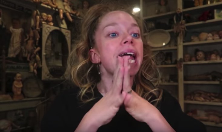 the420gal's tweet photo. When one of your fav Youtubers is taking too long to tell a story &amp; you pray she gets to the point. #grav3yardgirl https://t.co/x4jN9nni9t