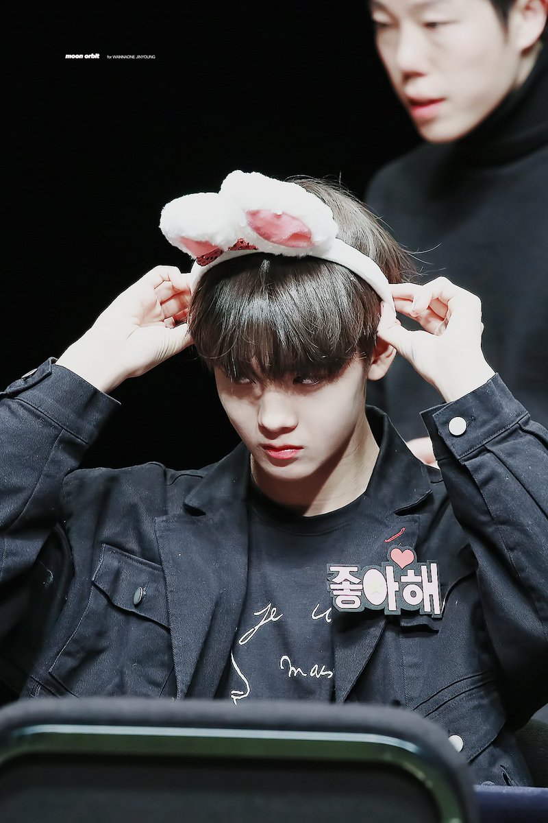 orbit__510's tweet photo. 귀여워 사랑스러워
#배진영 #워너원 https://t.co/OeO7HOQtoG