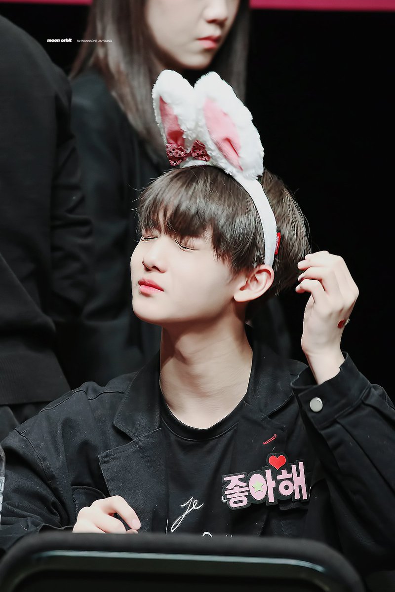 orbit__510's tweet photo. 귀여워 사랑스러워
#배진영 #워너원 https://t.co/OeO7HOQtoG