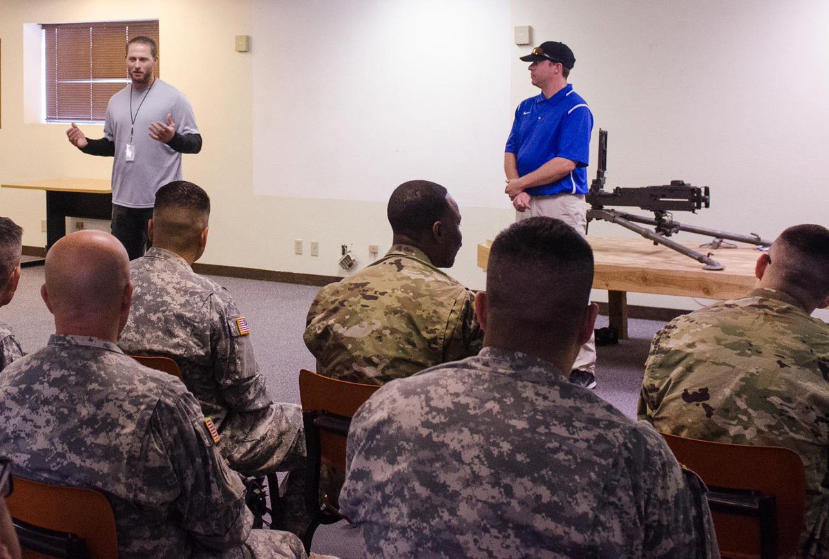 USArmyReserve tweet picture