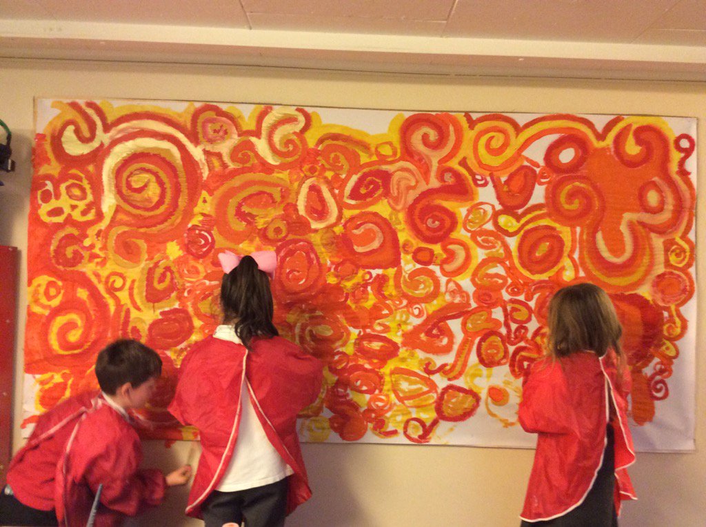 oaktreehatters's tweet photo. Nearly there! #vangogh #GreatFireofLondon https://t.co/cffdqbSGXU