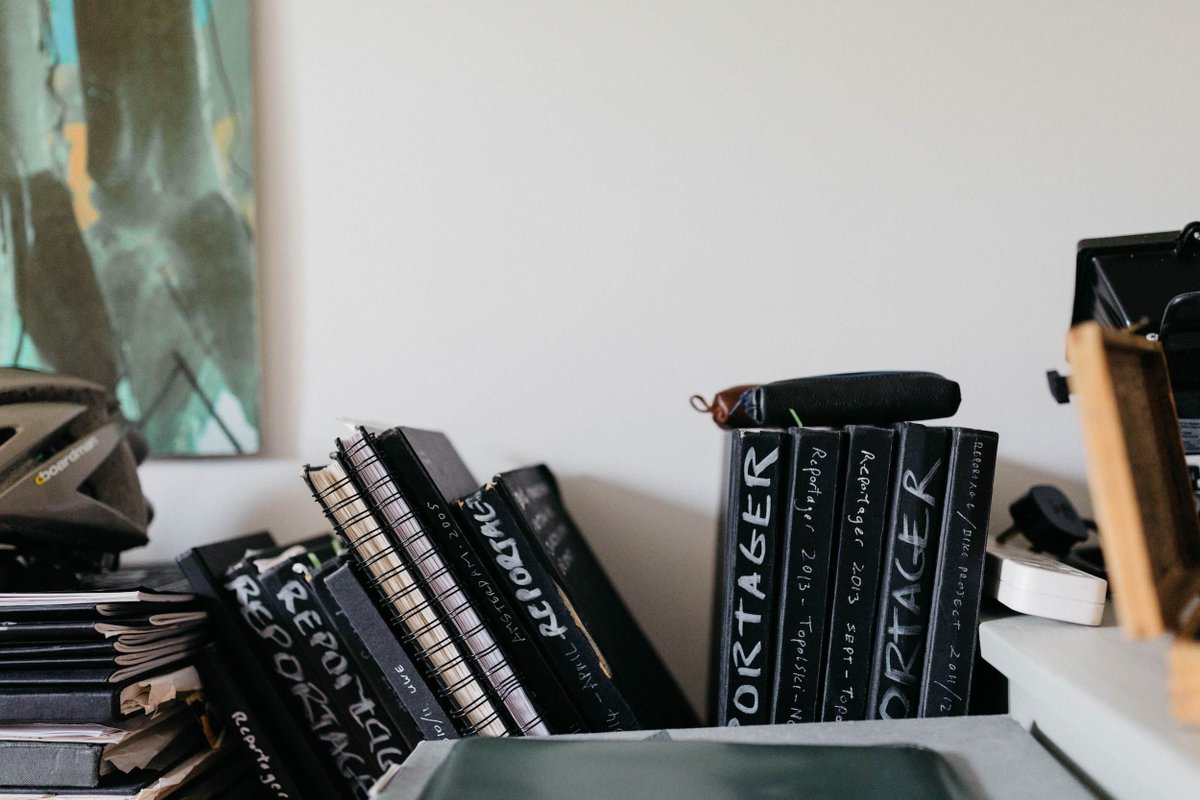 FiascoDesign's tweet image. Great insightful interview with @UWEillustration lecturer @GaryEmbury on reportage illustration. Read more here →

togetherandsunspell.com/creatives/gary…