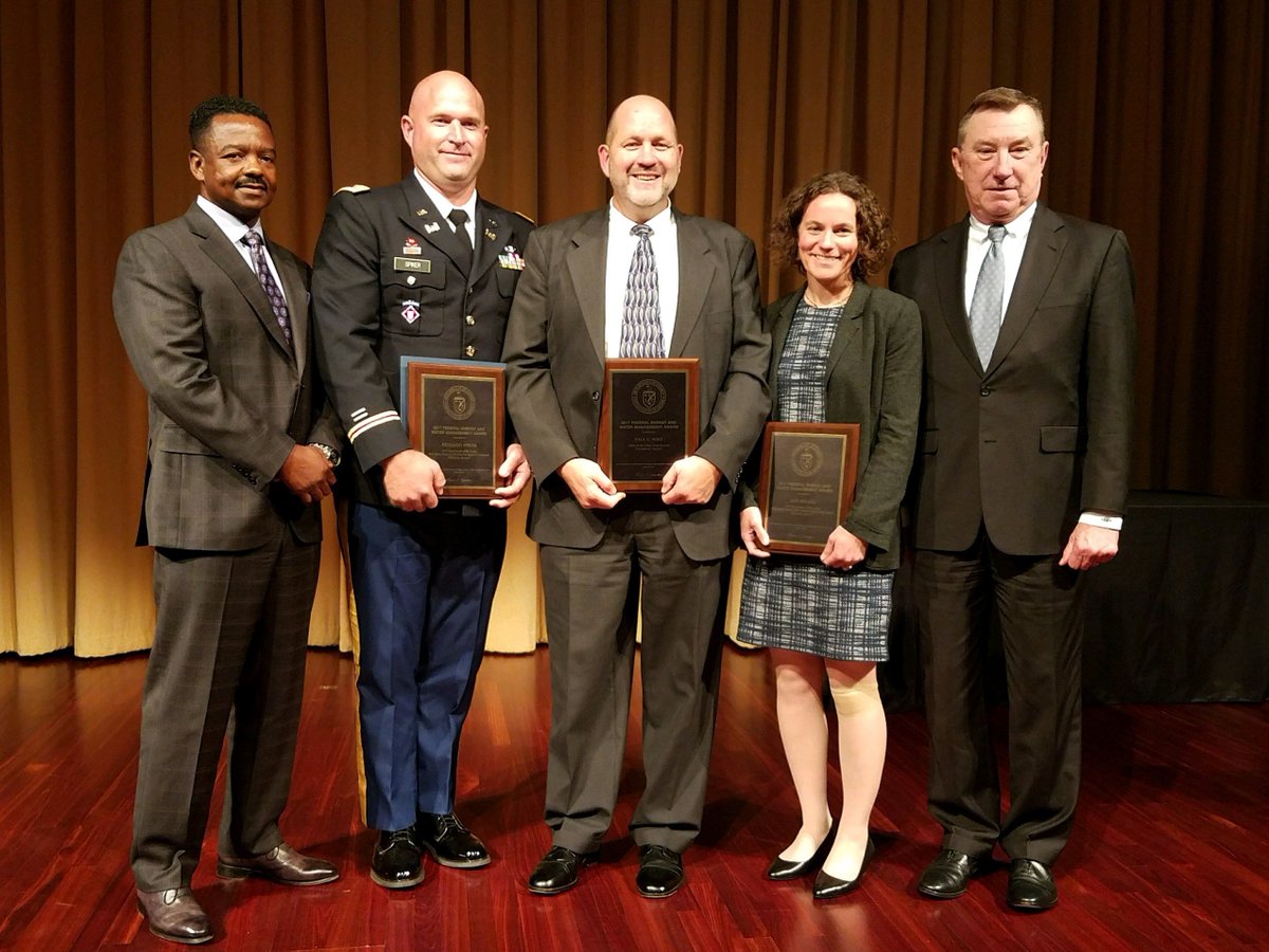 USArmyReserve tweet picture