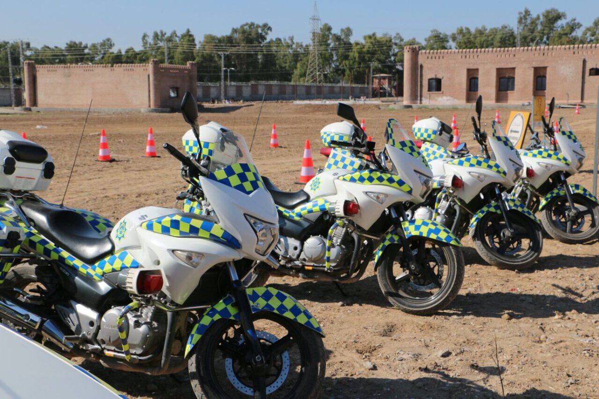 DrNausheenPTI's tweet photo. Newly built Police Lines & Traffic Management School in Kohat inaugurated by Chairman @ImranKhanPTI #KPPoliceReforms https://t.co/NZEbjAAayP