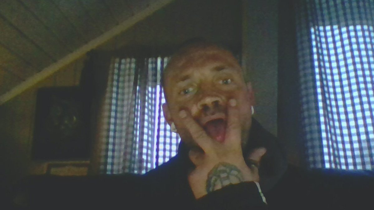 eeide7 tweet picture