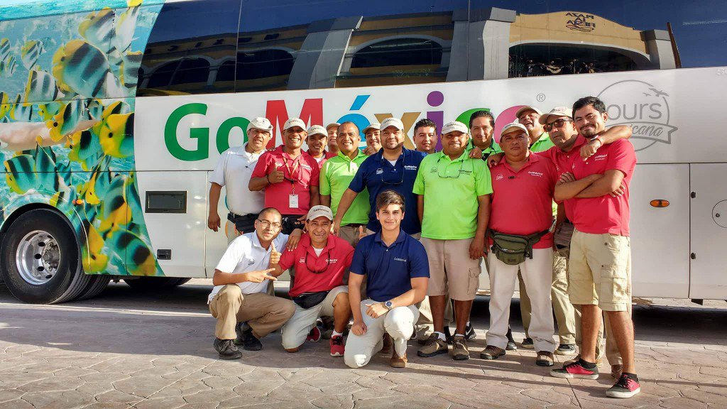 mycancuntours's tweet photo. Big shout out to the awesome guides who take you on your Cancun tours. A blog in their honor https://t.co/FB3kSkBYHf #travel https://t.co/LjUpMHLpss