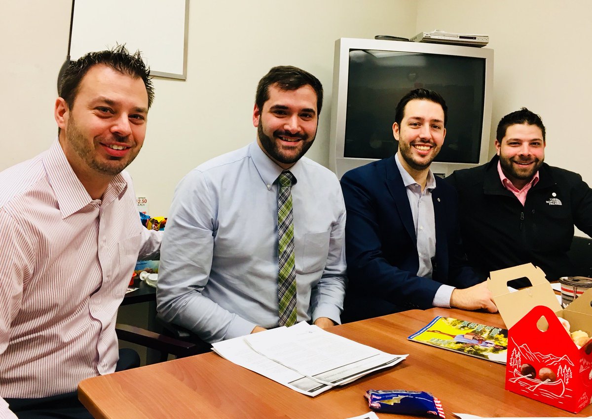 TammyFaddoul's tweet photo. Meeting of the minds ( and beards) #devmall #wealthwednesday #bmo #onebank #NB #FSM #PB #MS https://t.co/6H8kDCxCgZ