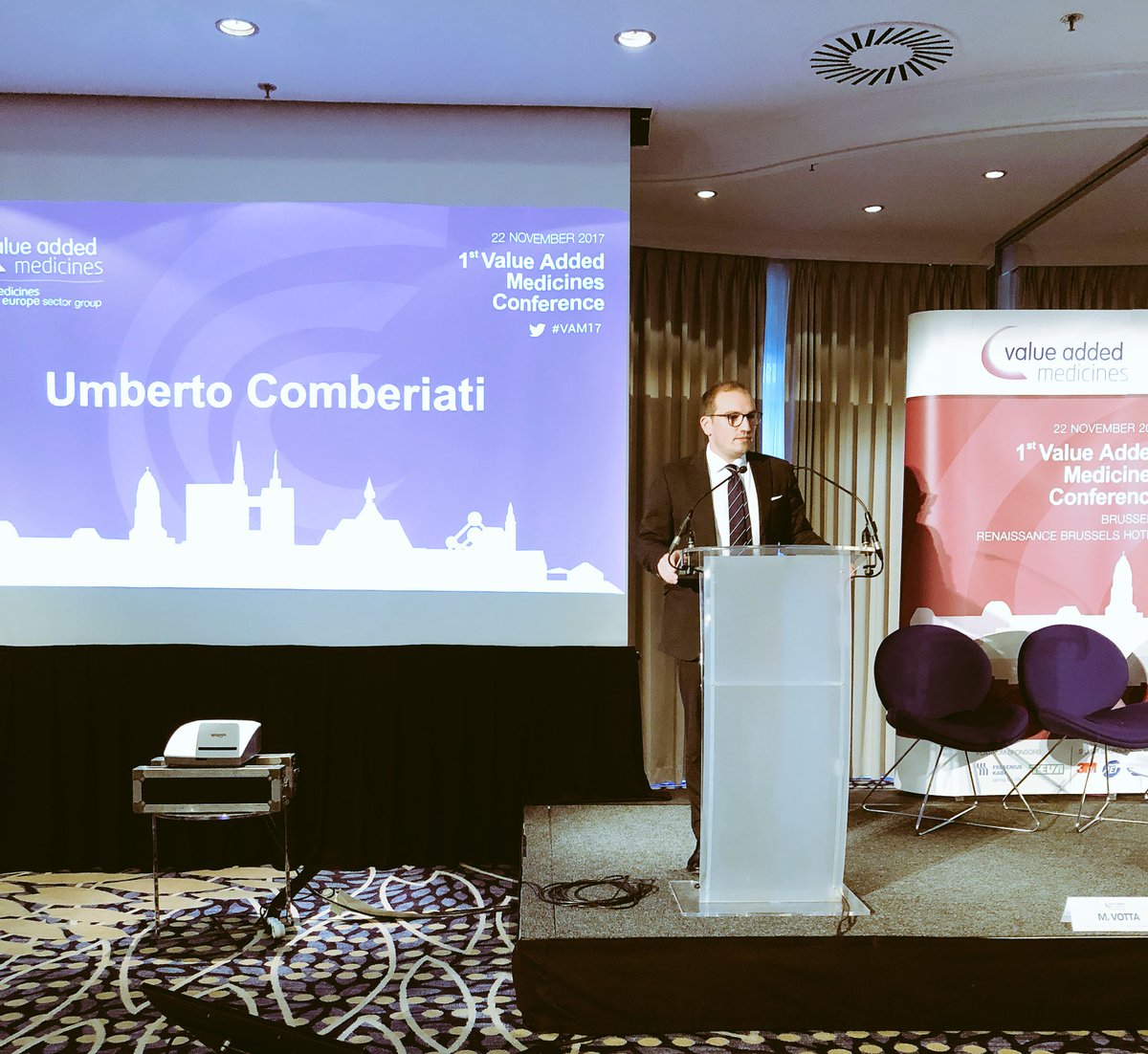 medicinesforEU's tweet photo. Closing remarks from #VAM17 by Value Added Sector group Chair - new valuable solutions to patients and the Community should be recognised by authorities @tevapharmeurope https://t.co/R9DdonPE4v