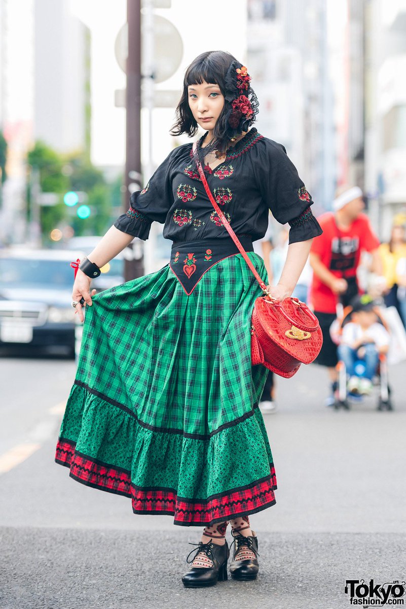 Tokyo Fashion on X: Harajuku girl wearing an embroidered