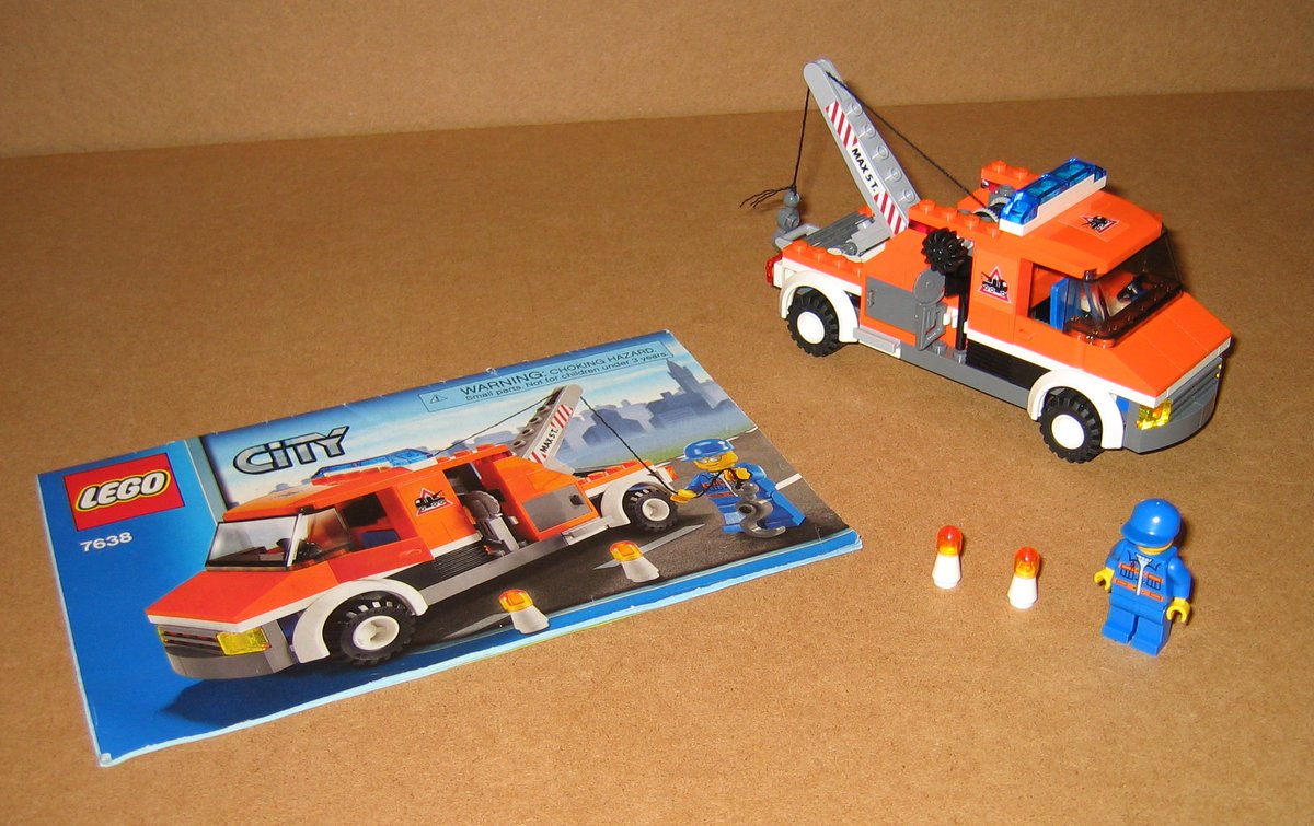LEGO_4_Sale's tweet photo. Need a little pick-me-up?  

LEGO 7638 Tow Truck - 2009
✅ 100% complete with instructions 
https://t.co/wOoG6jjzB7

#lego #legoset #legocity #piecetogetherproject https://t.co/32Bd0sjOrJ