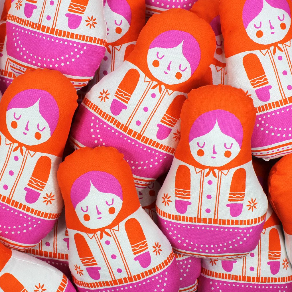 BeastInShow's tweet photo. Have you seen our beautiful and super-cute mini cushion kits, designed by @BenJavens? Sew yourself a toy soldier or a bright babushka! https://t.co/EXmpl0GcsN #benjavens #sewcool #toysoldier #babushka https://t.co/P1pdAG92SH
