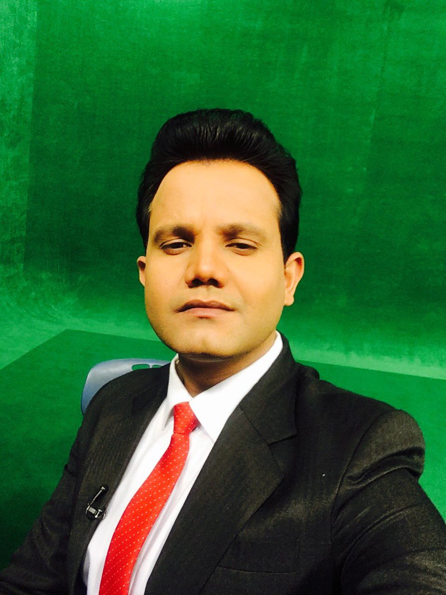 IRahulPandey1's tweet photo. #LiveFromStudio #NewsBusiness #LiveNews https://t.co/migFg3fEAv