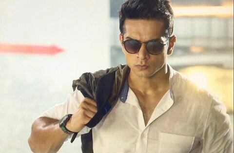 sanayafahad's tweet photo. wow 👌👌Super Outstanding Killing Style 👊👊 Amy Attitude looks😱😱 Fahad Ali DHWAJ 🔥🔥 Insta New Pic 😍😍 @iam_fahadali Damn hot pic🔥🔥 https://t.co/E7DkdTpN68