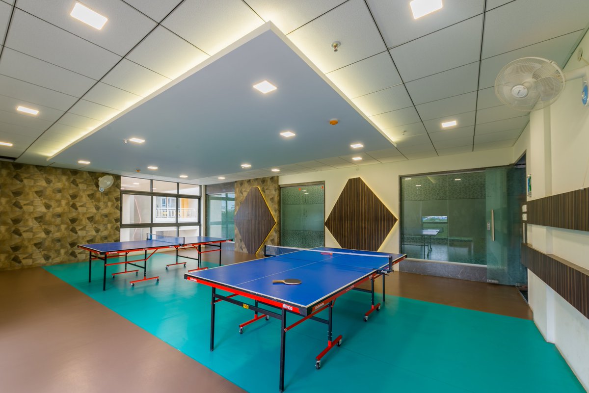 teamsumadhura's tweet photo. Enjoy life's choicest comforts at #Sumadhura #SilverRipples. Here's a sneak peek at our project. https://t.co/zgWacbNilN