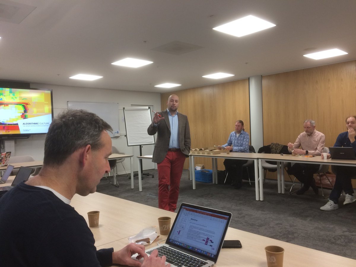 H-lab over Data Driven Business Models met <a href="/hekman/">Erik Hekman</a> <a href="/jelke_de_boer/">jelke de boer</a> en @TimberHaaker <a href="/ExMachinaGroup/">Ex Machina Group</a> <a href="/HU_Utrecht/">Hogeschool Utrecht (inactief)</a> <a href="/HvA/">Hogeschool van Amsterdam (HvA)</a> <a href="/spinque/">Spinque</a> <a href="/AngryBytes/">Angry Bytes</a> #studentenHU/HvA