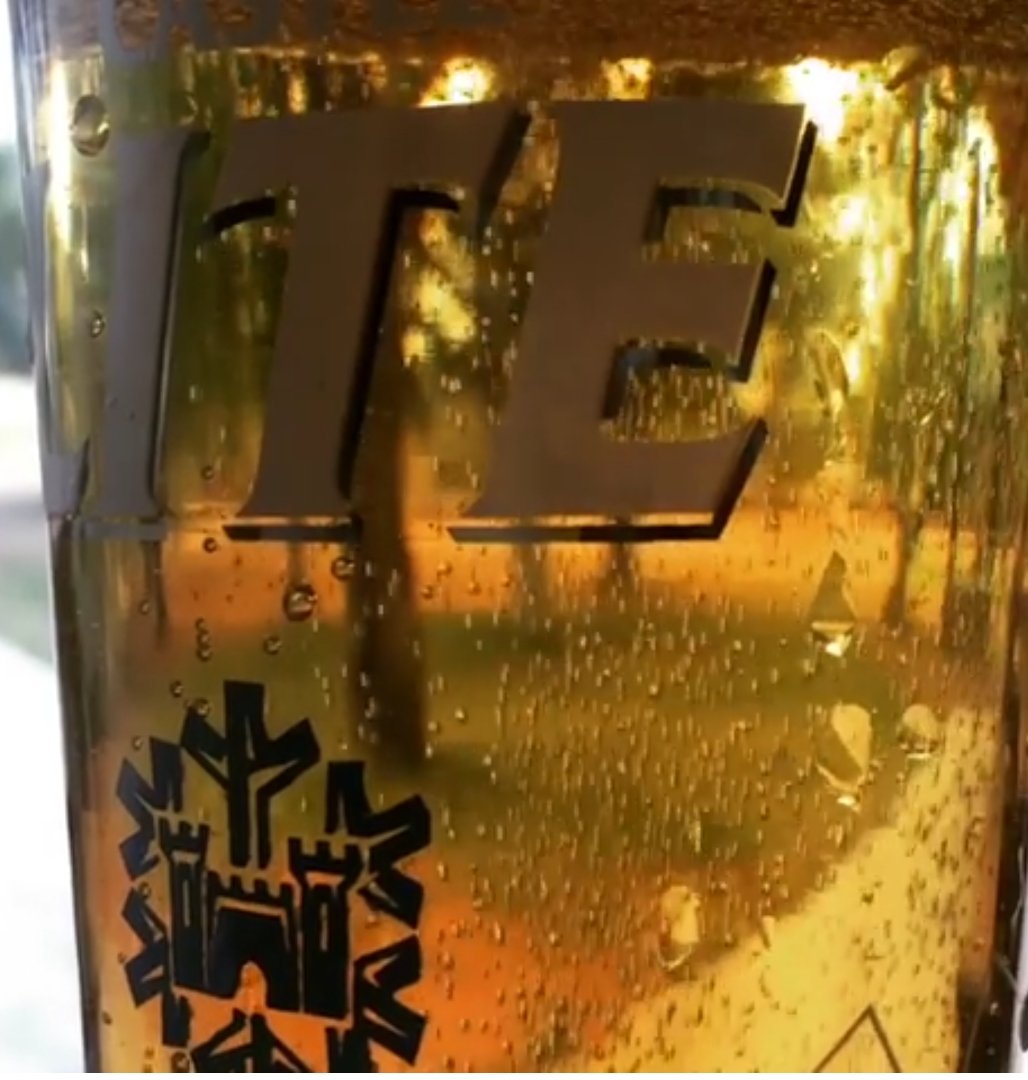 In Douglas for the day. Great little town. #localislekka with an ice cold <a href="/castlelitesa/">Castle Lite</a>. Lovely!