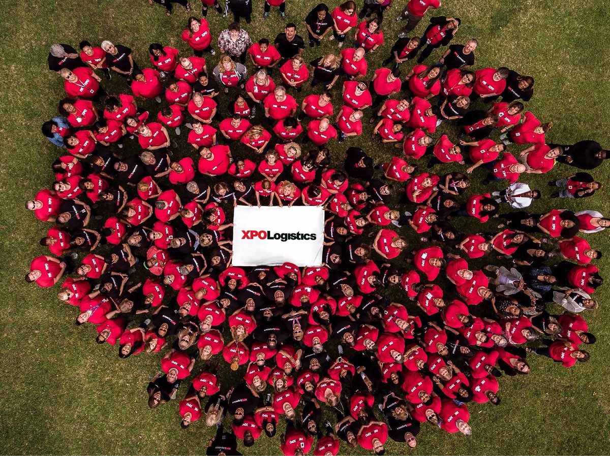 XPOLogistics_It's tweet photo. Siamo orgogliosi di essere nominati da @panorama_it nella classifica, di Statista Research, dei migliori posti di lavoro in Italia. Un ringraziamento speciale ai nostri dipendenti, che hanno fatto eccellere la nostra azienda! https://t.co/0UBP78u5dp #WeAreXPO” https://t.co/XuRmuZKEad