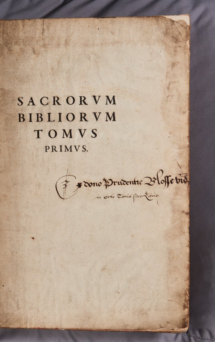 We love <a href="/creativegiantuk/">Creative Giant | Food & Drink Branding</a>'s meditation on #socialmedia and status/stateofus, inspired by 17thC donations to the #Norwich City #Library (founded 1608!) and the idea of the #Renaissance book as status symbol. A thought-provoking contribution to #newimpressions2017 &amp; <a href="/BeingHumanFest/">Being Human Festival</a>