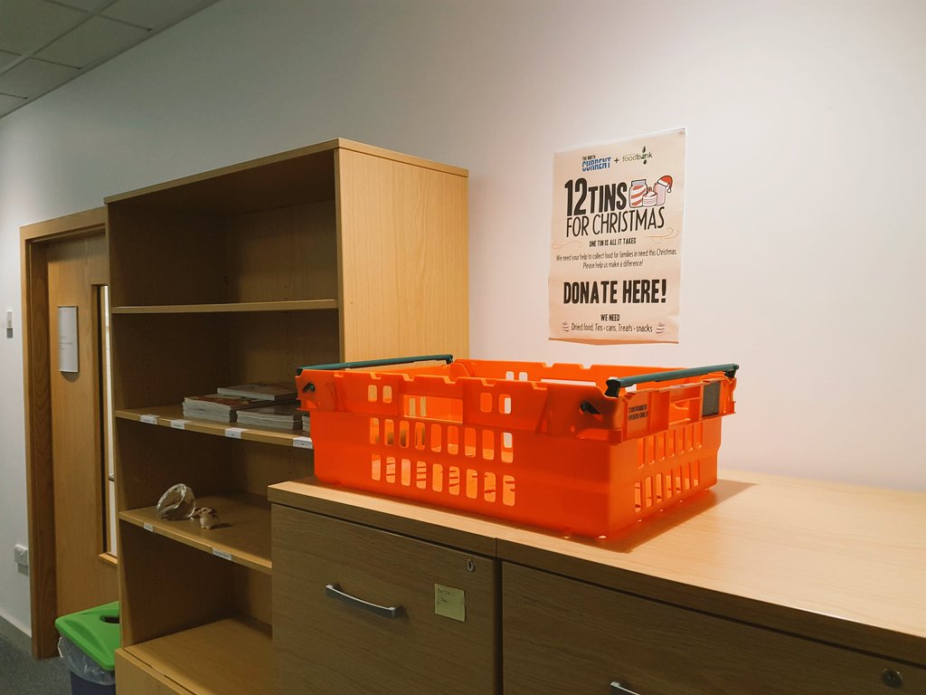 North_Current's tweet image. Look out for our donation points at 9 Mappin Street. 

Got any spare tins of food? One contribution is all it takes to make a difference to Sheffield families! 

#12tins
