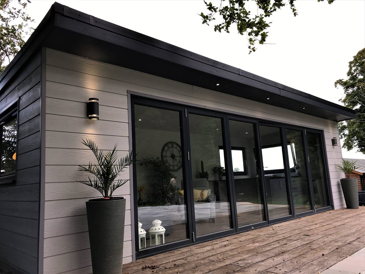 We are taking orders up to the 10th of December for all garden rooms to be completed by the 10th December. 

Free radiators will be supplied and fitted for all orders before the 10th Dec.