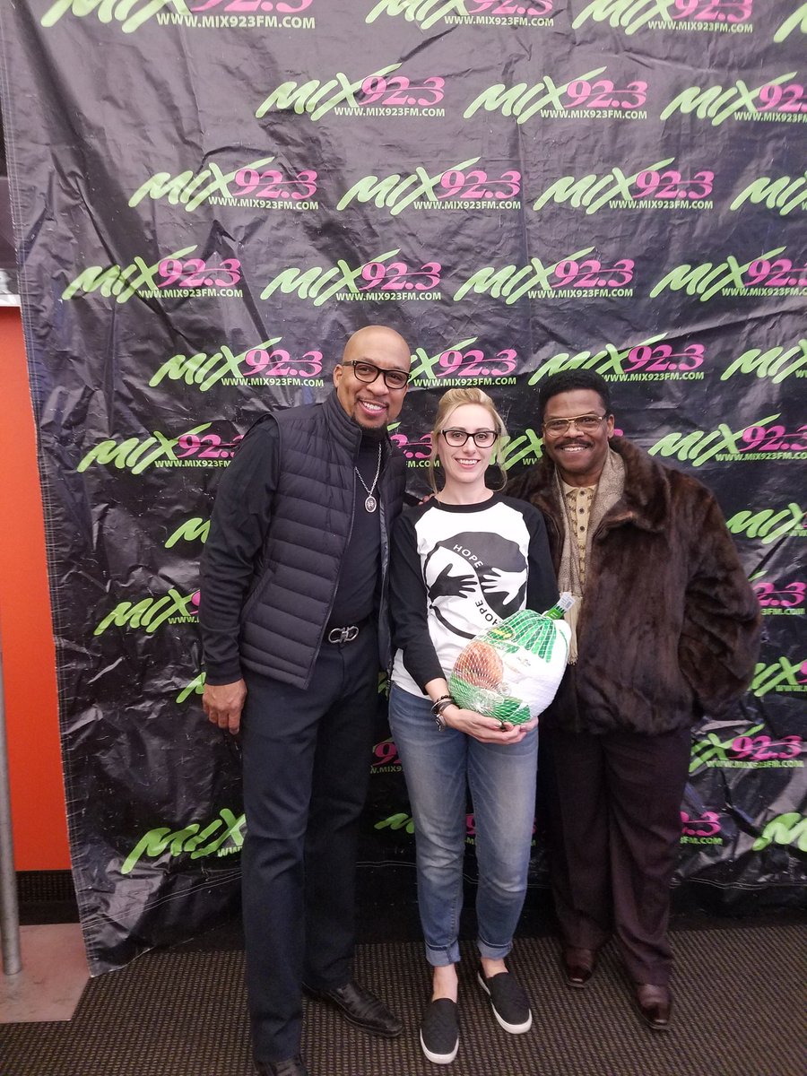 Rwenglin's tweet photo. Never a dull moment @Focus_HOPE. Thanks again @nephewtommy @mix923fm @iHeartRadio for helping feed seniors this #thanksgiving! https://t.co/lYjHayrMsV