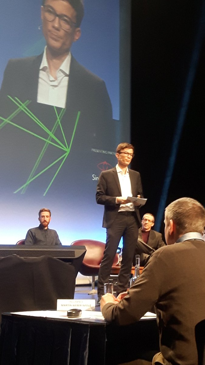 Live on stage: <a href="/MBpresents/">Martin Baier</a> <a href="/InsurlabCGN/">InsureBlox</a>, micro crop insurance on the #blockchain! #BCSummit17 <a href="/thecryptovalley/">Crypto Valley</a>
