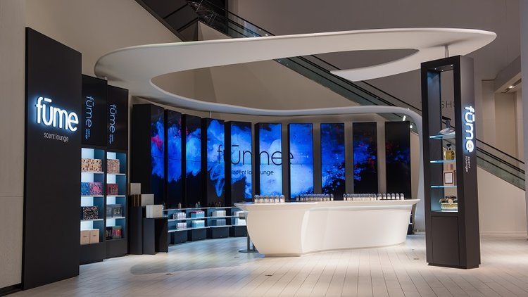 eventscapeinc's tweet photo. "COTY Canada is revolutionizing the fragrance shopping experience launching a new fūme scent lounge at the @hudsonsbay  in Toronto’s Yorkdale Shopping Centre." // #BuiltbyEventscape #DigitalDisplay #RetailDesign @RetailInsider_ https://t.co/qotAm1OQw4 https://t.co/yzYYNONwLM
