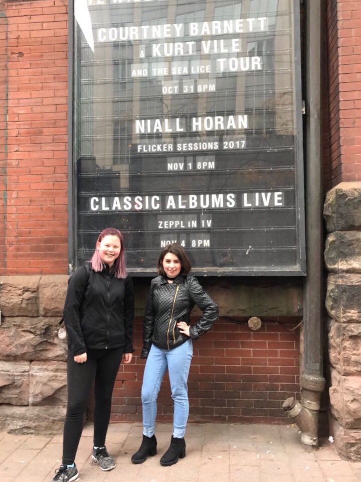 pastpumpkinpach's tweet photo. This tour led me to create some of my favourite memories of my life and be the happiest I could ever be! Thank you #FlickerSessions2017 💘 https://t.co/WSjmFmLOOe