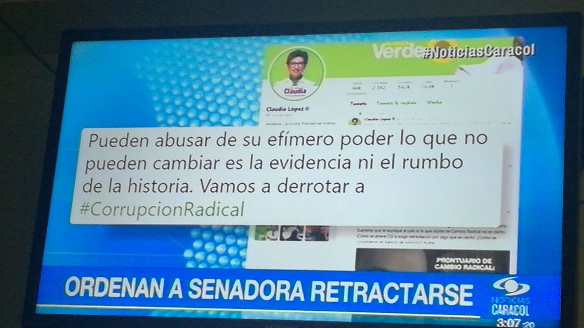SHAOLINSANYOPAL's tweet photo. Por 4ta vez se tiene que retractar, cuantas veces @JERobledo?, se puede denunciar sin agraviar! @sergio_fajardo @ClaudiaLopez  menos gritos!! Más contundencia!! https://t.co/juAhsKC7EN
