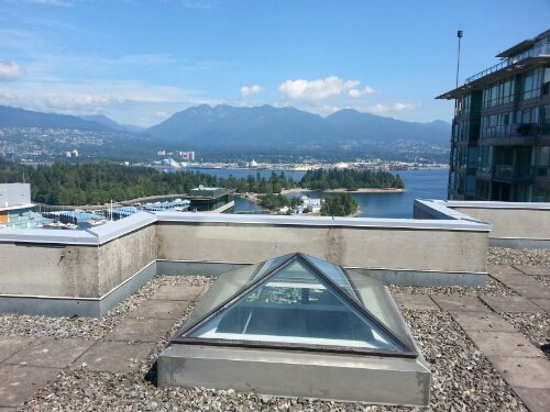 DesignRoofing's tweet photo. Photos from the top #rooftoppics #roofingjobs #workingoutside https://t.co/yRyh41k6ft https://t.co/Pzb0QQ0yjT