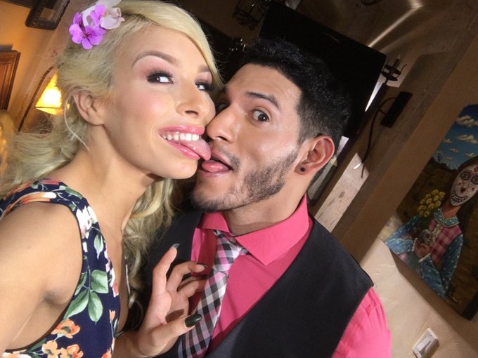 Fun time on set yesterday with the sexy @carmencalixxx for @Penthouse! https://t.co/RlLvvmqFAK<a class="tags" href="/tag/carmencalixxx">@carmencalixxx</a><a href="/tag/cowboysnation"class="tags"><span>#cowboysnation</span></a>