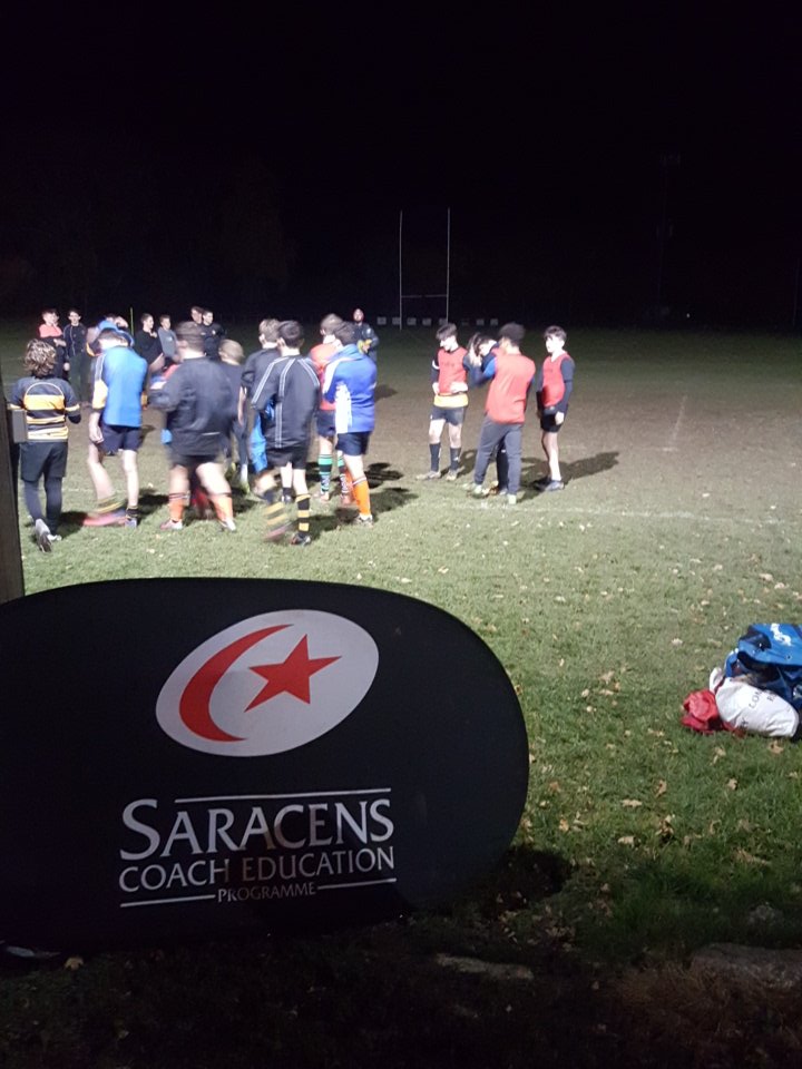 Billericaybees's tweet image. Coaching the coaches evening with @SarriesRugbyDev Lewis Soanes. 
#developingcoaches
#developingtheplayer
#cards