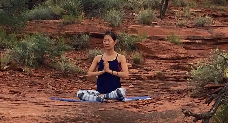 mindandbodylife's tweet photo. Meditation and #mindfulness Tips to Combat Everyday Worries and #life's Big Questions https://t.co/Hbm5k35Xwd @goodnewsnetwork #home #body #change #life'sbig #moment #tipsto https://t.co/OD0SwbbgDp
