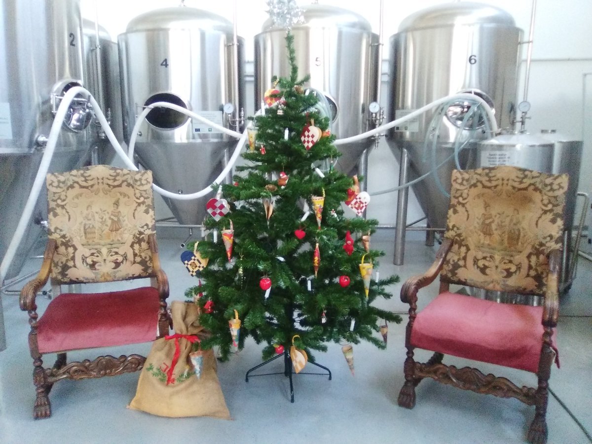 GranSelect's tweet image. Try some traditional Danish Christmas delicacies and of course a free tipple of this year's Christmas Beer.
Come and join us on Thursday 23th of November at 15.00 - 18.00 hrs. This is a free event so bring your family and friends!