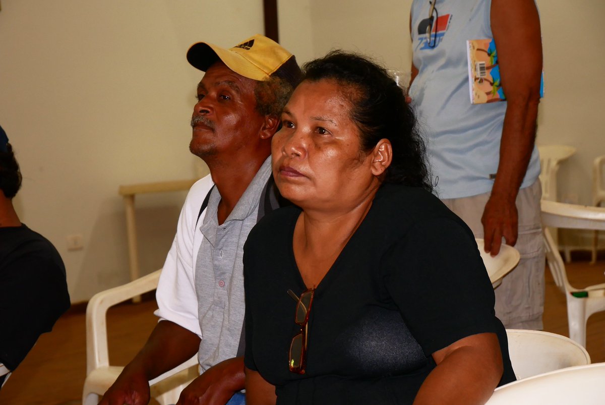 Peces_Vida's tweet photo. Actores clave del sector pesquero mejoran sus capacidades como líderes y líderesas. 
  FEUPECOPINAB @pecesparalavida
  @idrc_crdi @idrc_lac @canadainBolivia https://t.co/nCFQcx6mJA