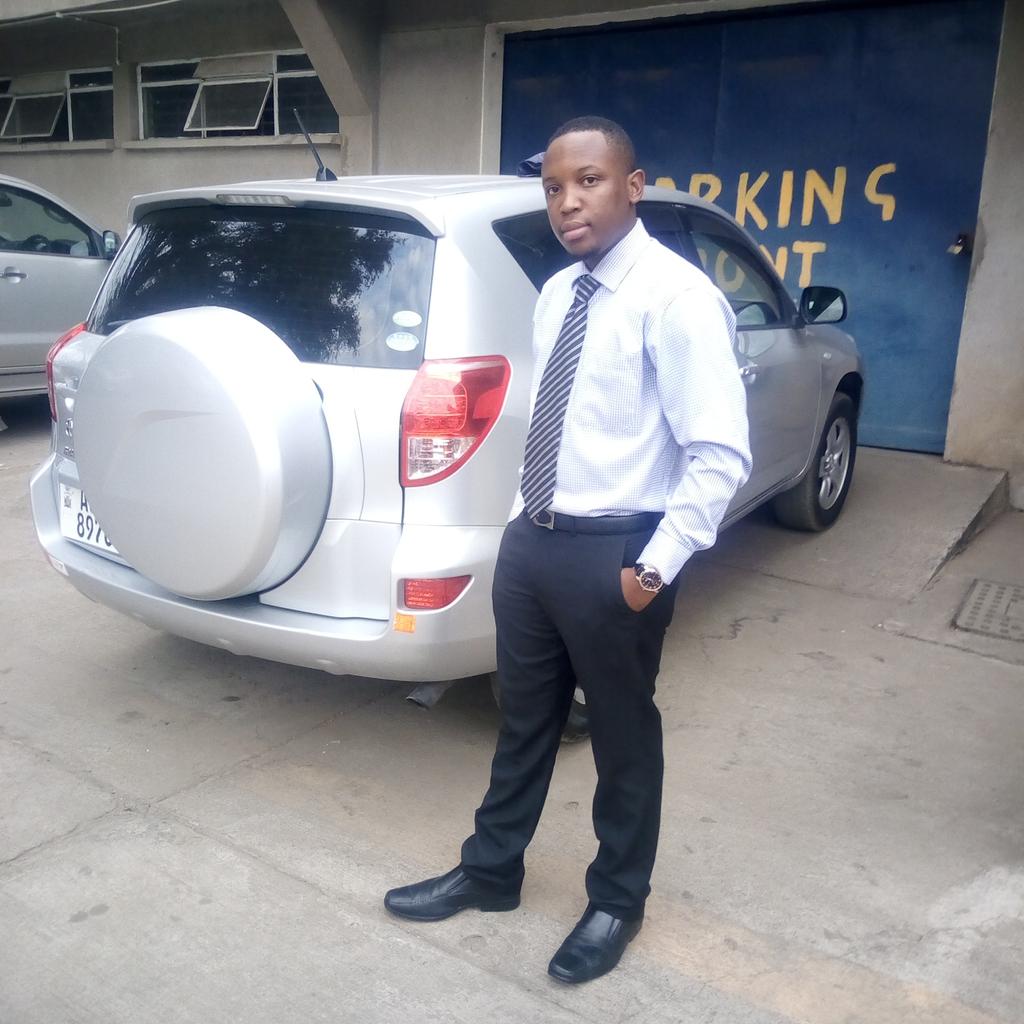 Vonmako's tweet photo. @Curate_Zed 2010 - 2017 https://t.co/TCSrqGMNiv