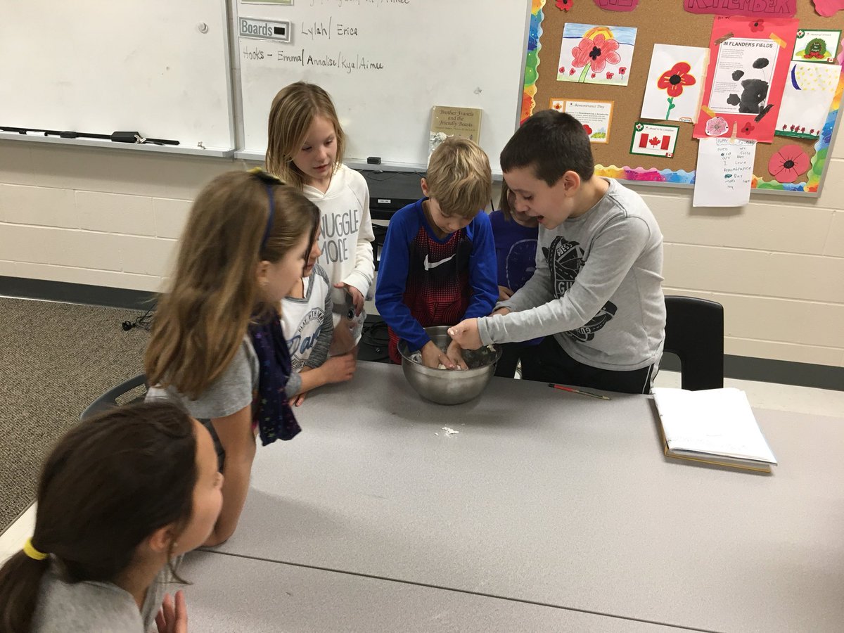 mme_smyth's tweet photo. The Grade 3s had help from the Grade 2s today for our indigenous celebration day! They loved making and trying bannock! #wehaveheart #handsonlearning  @rockwoodheart https://t.co/BRea9Mbr7D