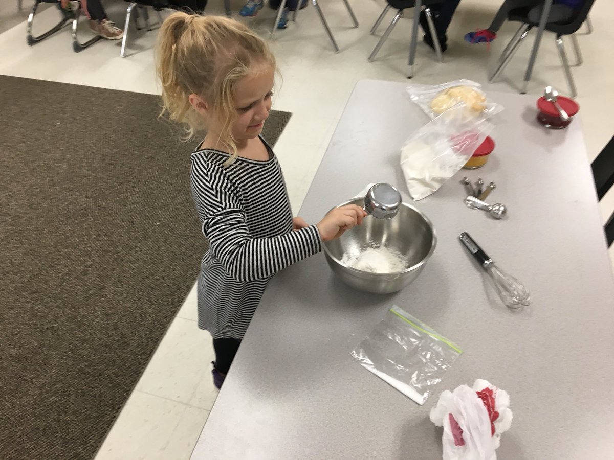 mme_smyth's tweet photo. The Grade 3s had help from the Grade 2s today for our indigenous celebration day! They loved making and trying bannock! #wehaveheart #handsonlearning  @rockwoodheart https://t.co/BRea9Mbr7D
