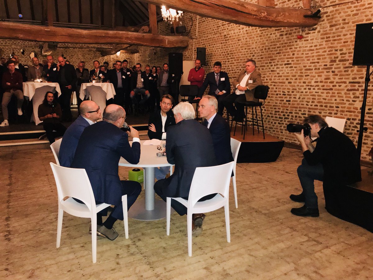 Supplychainbouwzuid (@supplychainzuid) on Twitter photo Tafeldebat @EricGeurtsPvdA <a href="/JacoMeuwissen/">Jaco Meuwissen</a> <a href="/WinantsLuc/">Luc Winants</a> Ger Peeters <a href="/wonenlimburg/">Wonen Limburg</a> olv <a href="/SanderKleikers/">Sander Kleikers</a> Tekort 20.000 woningen in Limburg. We gaan weer bouwen maar maatschappij vraagt andere producten. Tafeldebat @EricGeurtsPvdA <a href="/JacoMeuwissen/">Jaco Meuwissen</a> <a href="/WinantsLuc/">Luc Winants</a> Ger Peeters <a href="/wonenlimburg/">Wonen Limburg</a> olv <a href="/SanderKleikers/">Sander Kleikers</a> Tekort 20.000 woningen in Limburg. We gaan weer bouwen maar maatschappij vraagt andere producten.